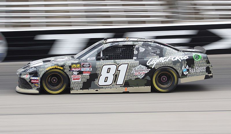 File:Jeffrey earnhardt (32588276197).jpg