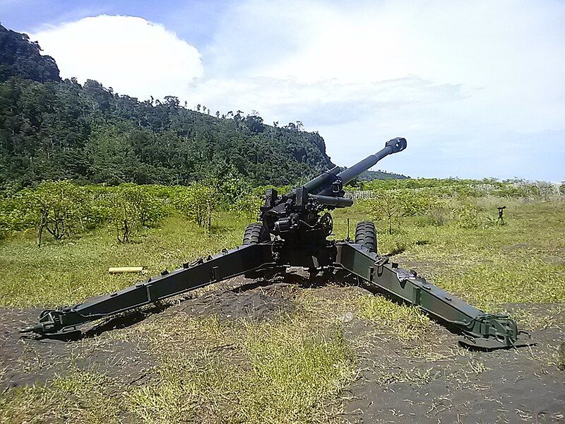 File:KH-179 155mm Howitzer.jpg