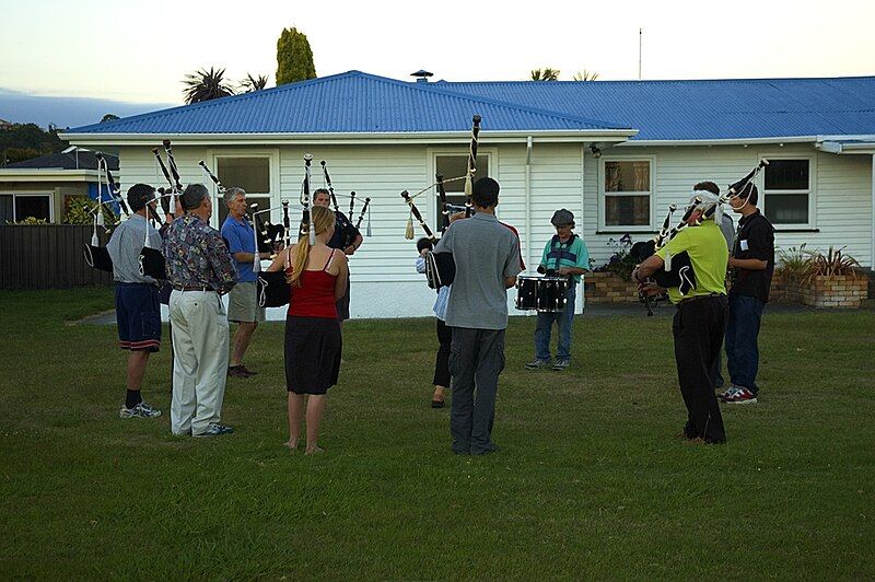 File:Napier Bagpipe Practice.jpg