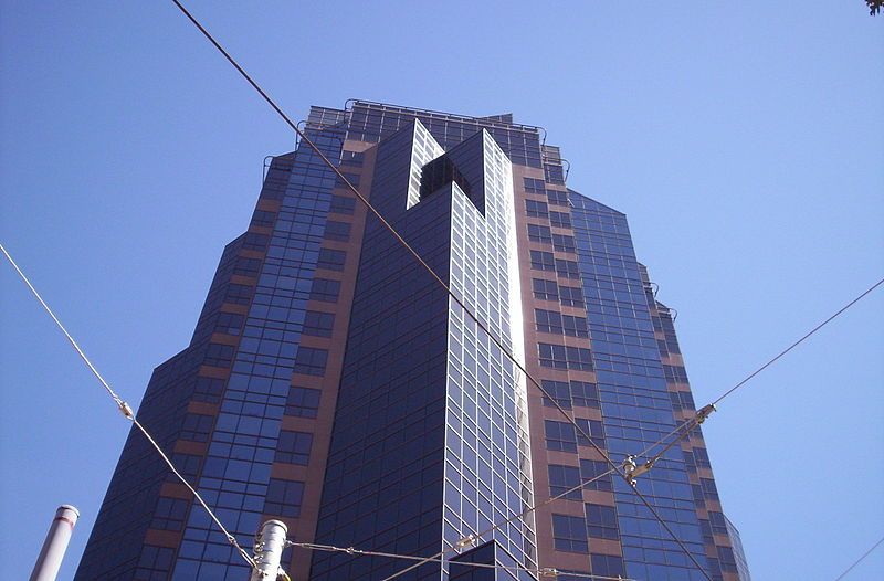 File:Renaissance Tower (Sacramento).jpg