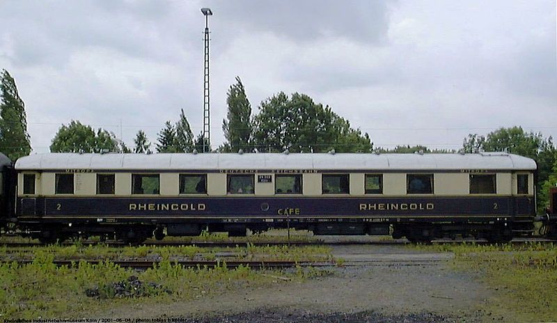 File:Rheingold-Wagen.jpg