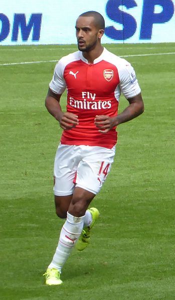 File:Theo Walcott 2015.jpg