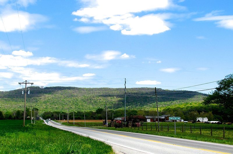 File:US-41A-Cumberland-Plateau-tn1.jpg