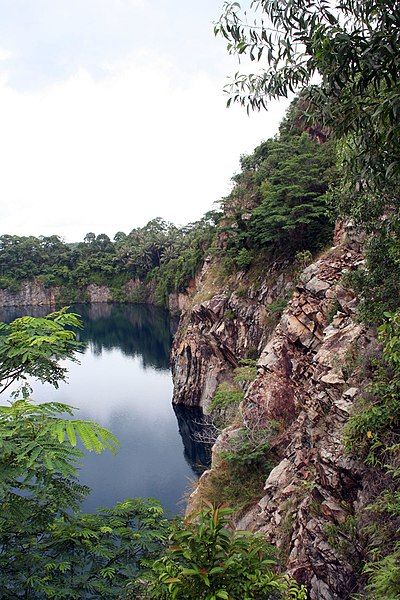 File:Ubin Quarry 01.jpg