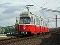 Type E6/C6 crossing a bridge over the Wienzeile