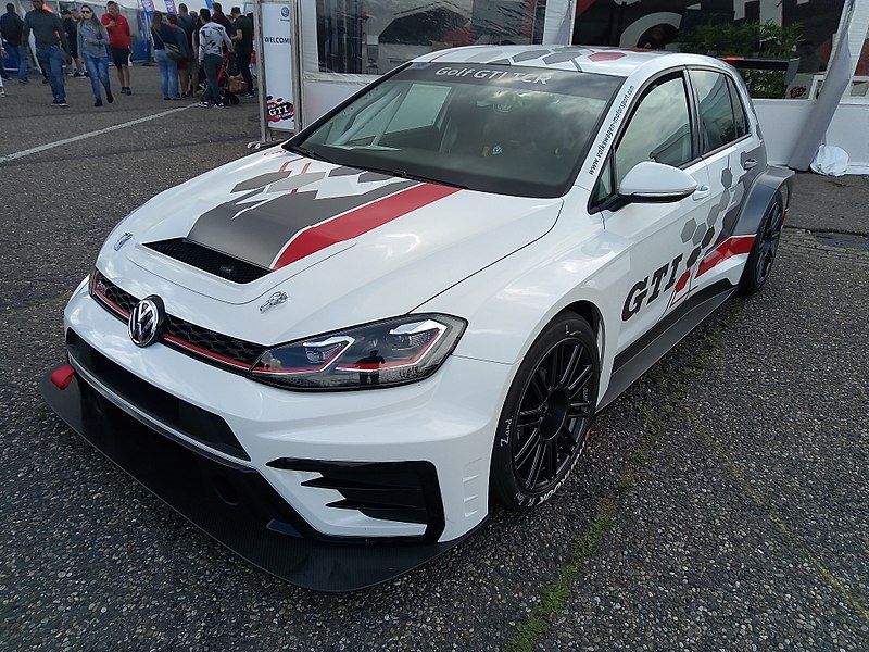 File:Volkswagen Golf TCR.jpg