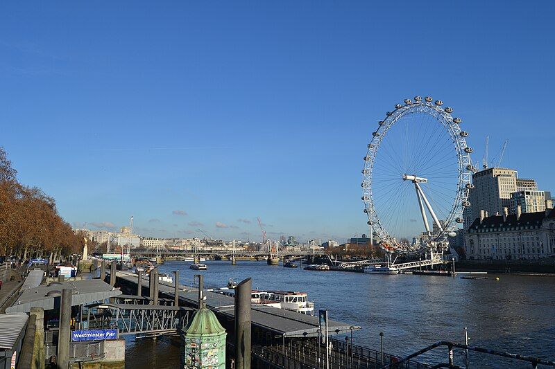 File:Westminster Pier 2018.jpg