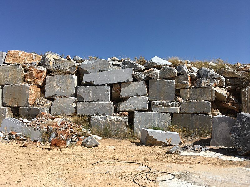 File:Aliveri marble waste.jpg