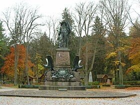 Andreas Hofer statue near the Bergisel