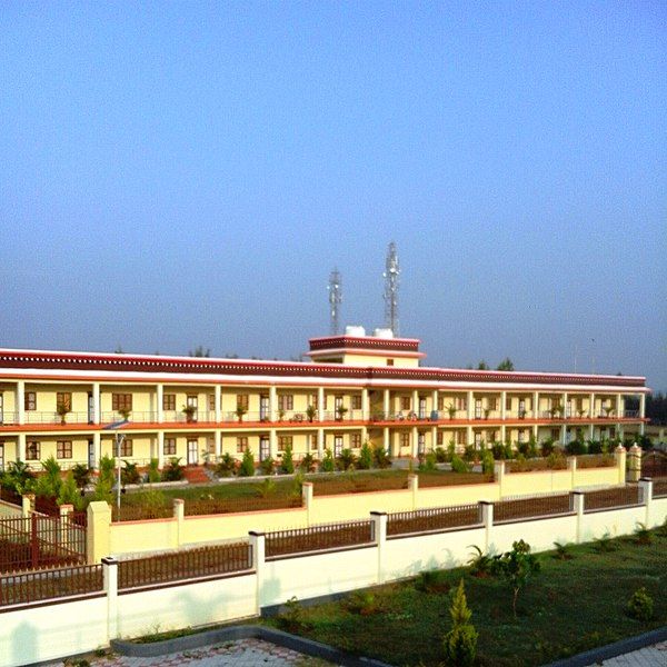 File:Bylakuppe. Student Hostels.jpg