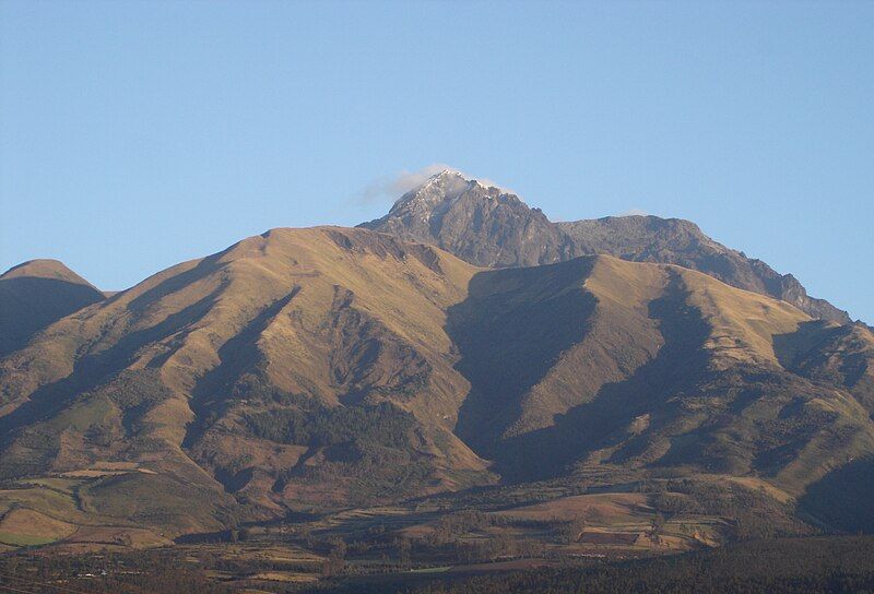 File:Cotacachi volcano.JPG