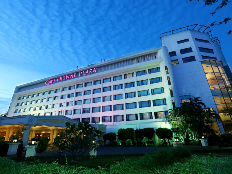 File:Crowne plaza chennai.webp