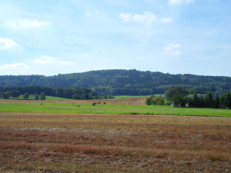 File:Hochstein (Elstra).JPG