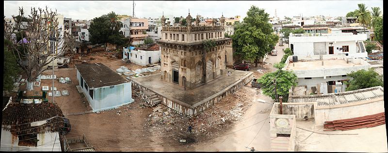 File:Khairati Khan's Tomb.jpg