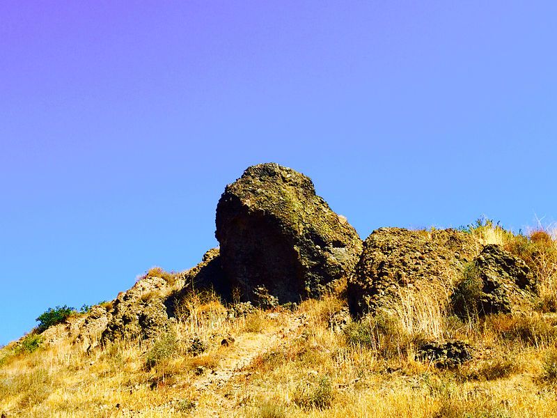 File:Lizard-Rock-Wildwood-Regional-Park-Thousand-Oaks-CA.jpg