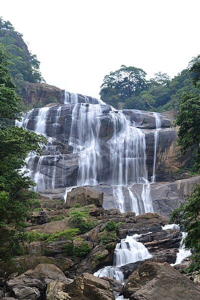 File:Rathna Ella Falls.jpg