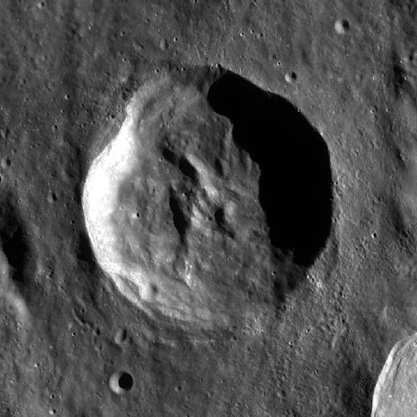 File:Rydberg crater WAC.jpg