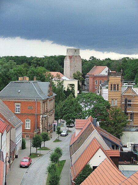 File:Schlossstrasse bad Liebenwerda.JPG