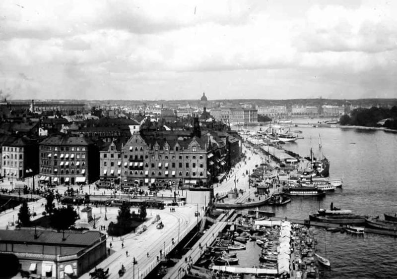 File:Slussen3.jpg