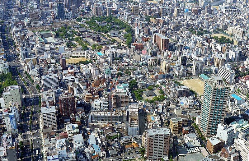 File:Tennoji-ku Buildings 201406.jpg