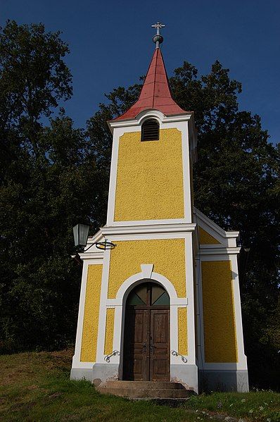 File:Brugg Kapelle.jpg