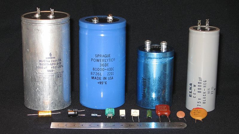 File:Capacitors Various.jpg