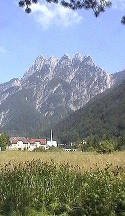 Cave del Predil and Cinque Punte massif