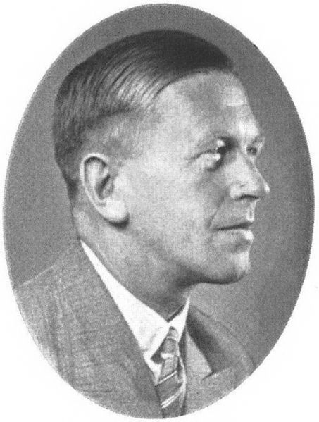 File:Charles Wennergren.jpg