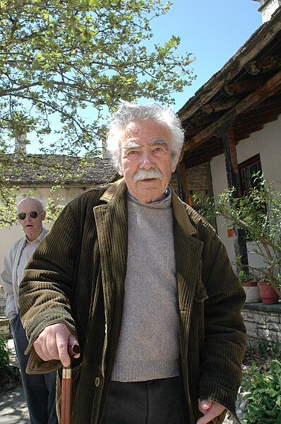 File:D70-0360-Pavlos-Vrellis.JPG