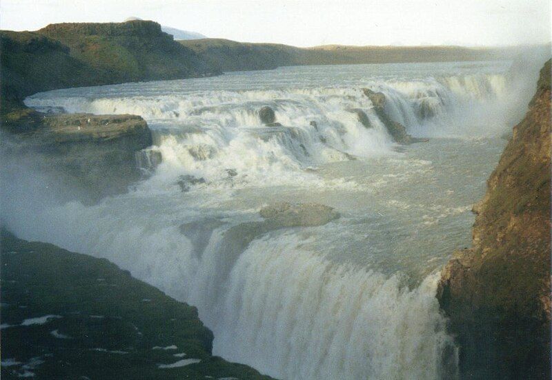 File:Gullfoss.jpg