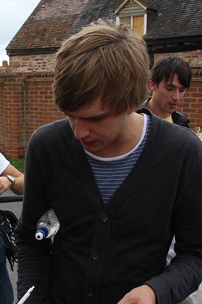 File:Iain Stirling, 2010.jpg