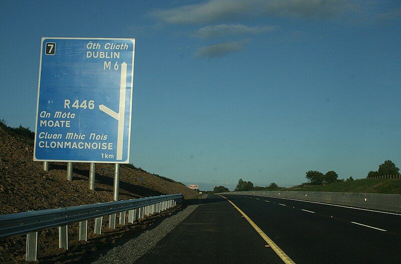 File:M6inWestmeath.JPG