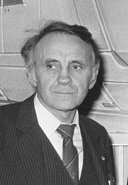 File:Marcel Schlechter, 1986.jpg