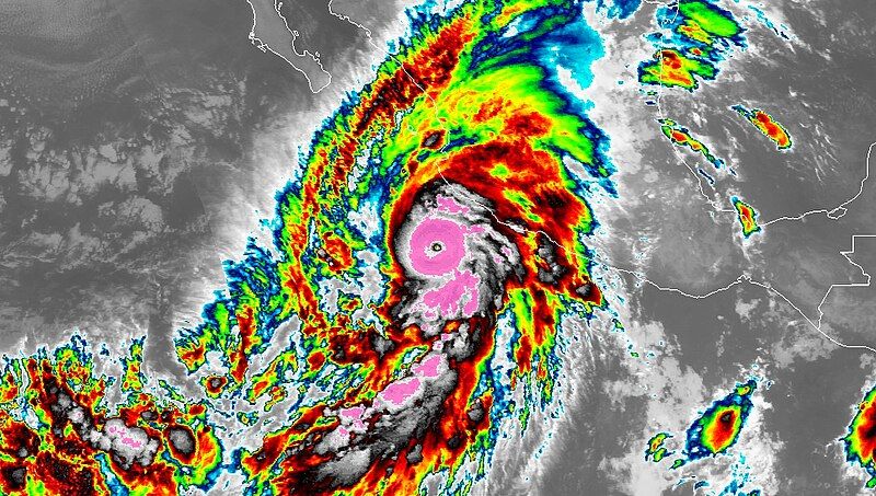 File:Patricia 2015-10-23-1330Z IR.jpg