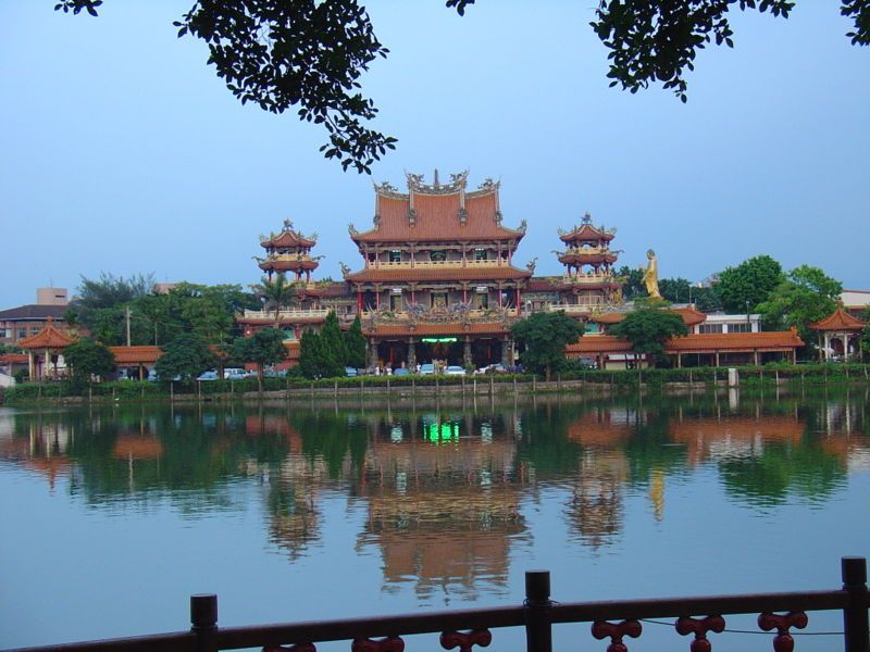 File:龍潭南天宮.JPG