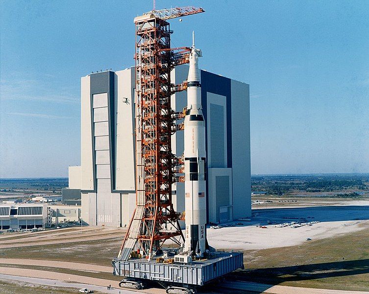 File:Ap10-KSC-69PC-110.jpg