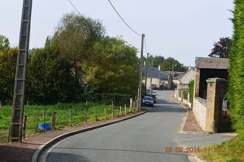 File:Bagneux, Aisne, Street.JPG