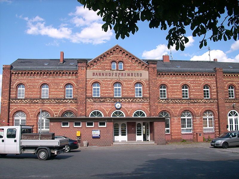 File:Bahnhof Spremberg 2.JPG