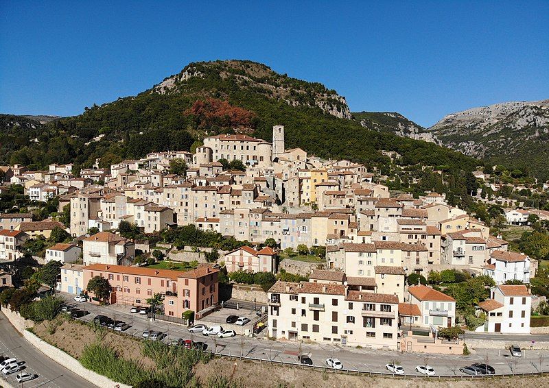 File:Bar sur Loup.jpg