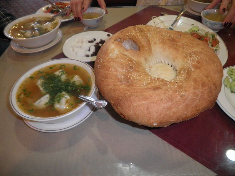 File:Bukharianbread.jpg