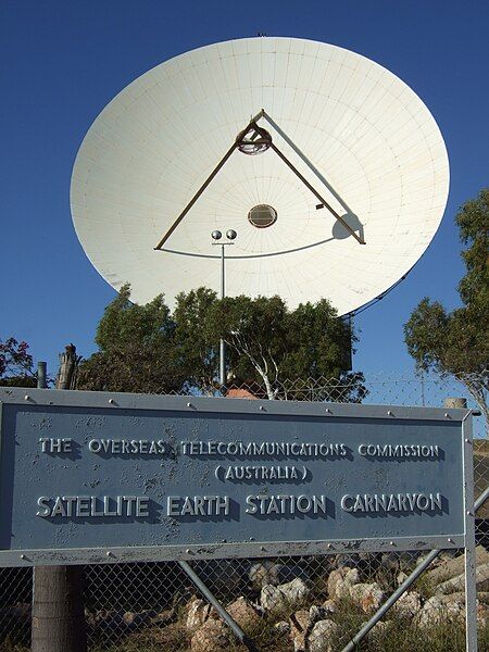 File:CarnarvonOTCSatelliteEarthStation.jpg