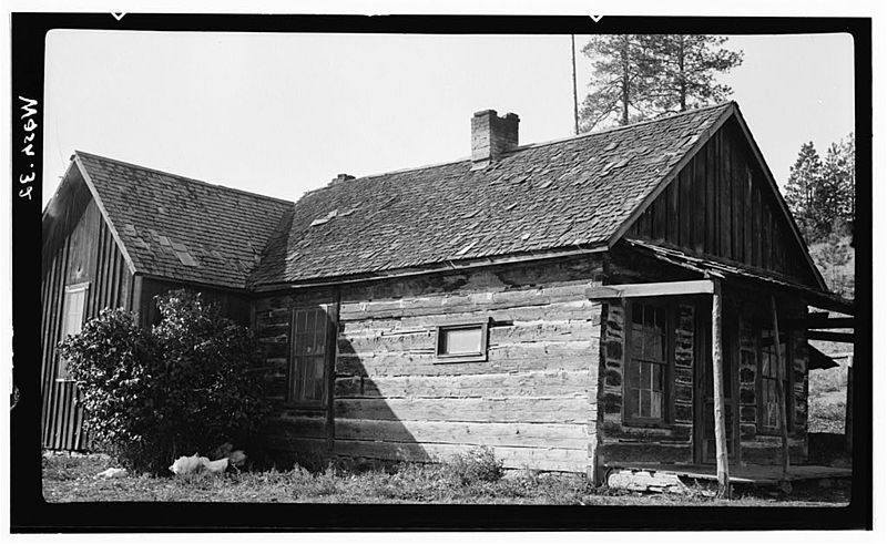 File:Colville JohnHolstHomestead Blockhouse.jpg