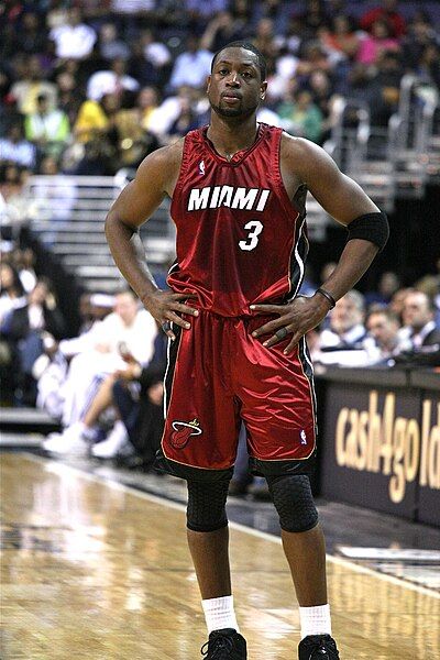 File:Dwyane Wade 040409.jpg