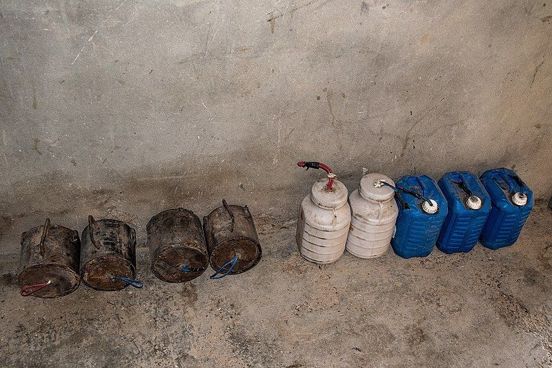 File:ISIL IEDs.jpg