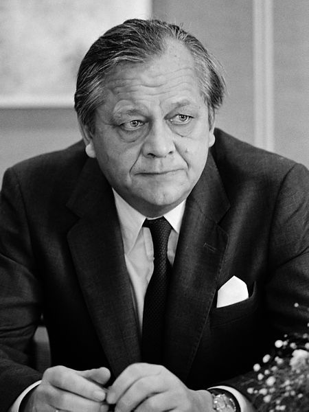 File:Knut Frydenlund (1981).jpg