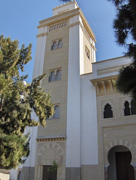 File:Minaret Málaga.jpg