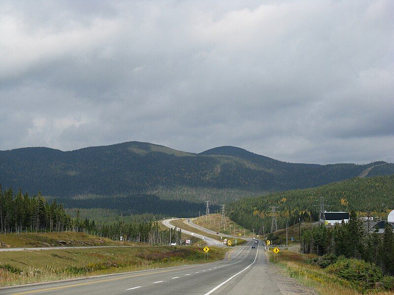 File:Mont François-De-Laval.jpg