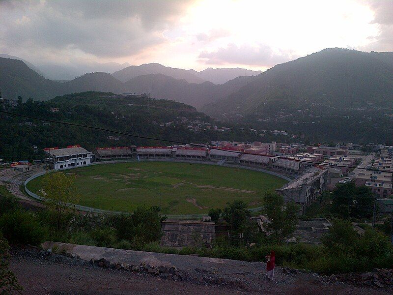 File:Narrol Cricket Stadium.jpg