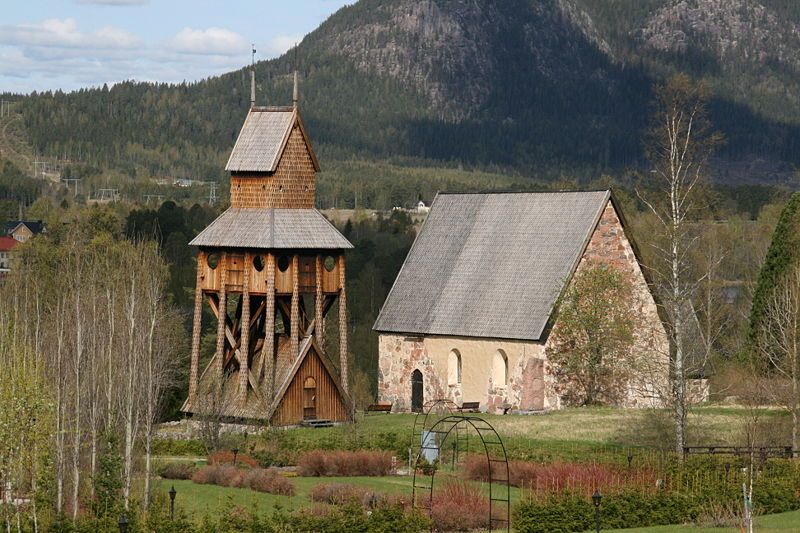 File:Ragunda gamla kyrka.jpg