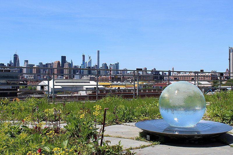 File:Rooftop Fountain.jpg